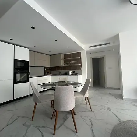 Lägenhet Skylark 2 With Terrace Is-Swieqi